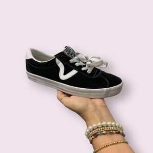 EUC Vans Skate Low Sport Retro Shoes
